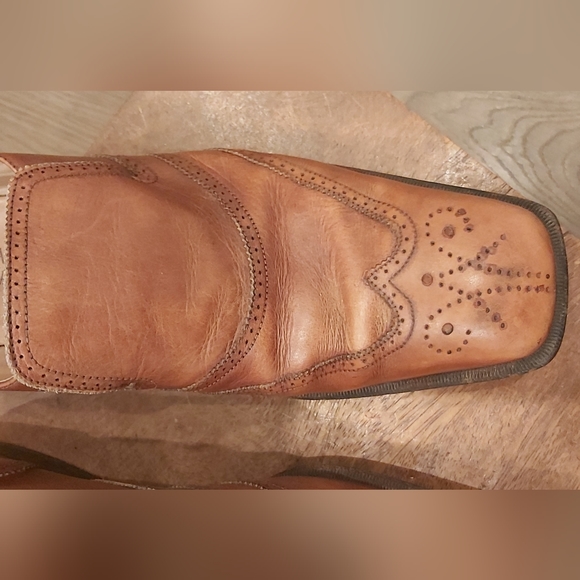 Yves Saint Laurent wingtip brogues - Picture 4 of 15